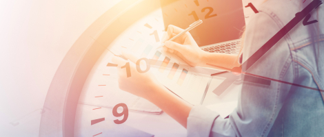 Travail à temps partiel Depuis le 1er juin 2026, des contrats de travail à temps partiel peuvent être conclu pour une durée du temps de travail minimale correspondant à 1/10e d’un temps plein normal de l’entreprise dans laquelle ledit contrat est conclu.   Cela représente une importante modification dès lors qu’auparavant, un contrat à temps partiel ne pouvait être conclu que pour une durée minimale de temps de travail d’un tiers d’un temps plein (sauf quelques exception).   Toutefois, la loi du 16 mars 197